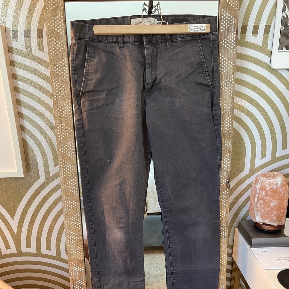👨🏻 🌸 🌺 3/$20 H&M Skinny Fit Chino